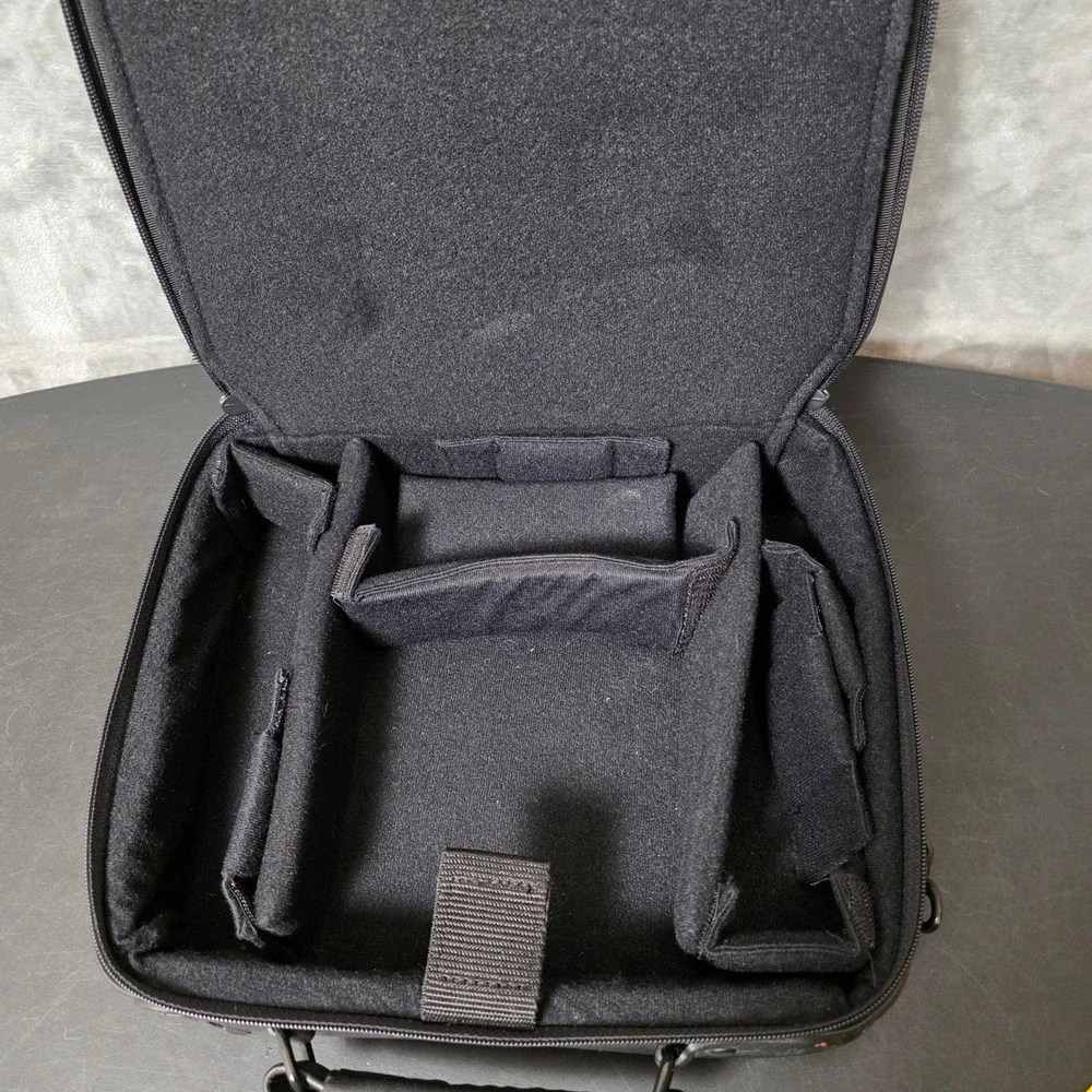 Targus Padded Camera Electronics Travel Bag Case Black FAIR Protective Vintage